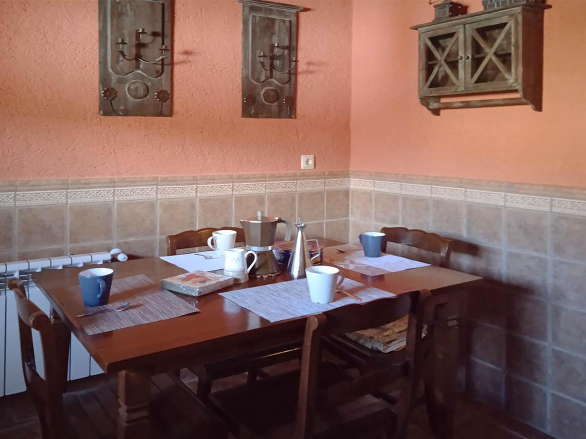 Mis Cuatro Estaciones, Casa Boutique Guest House Sotos de Sepúlveda Eksteriør bilde